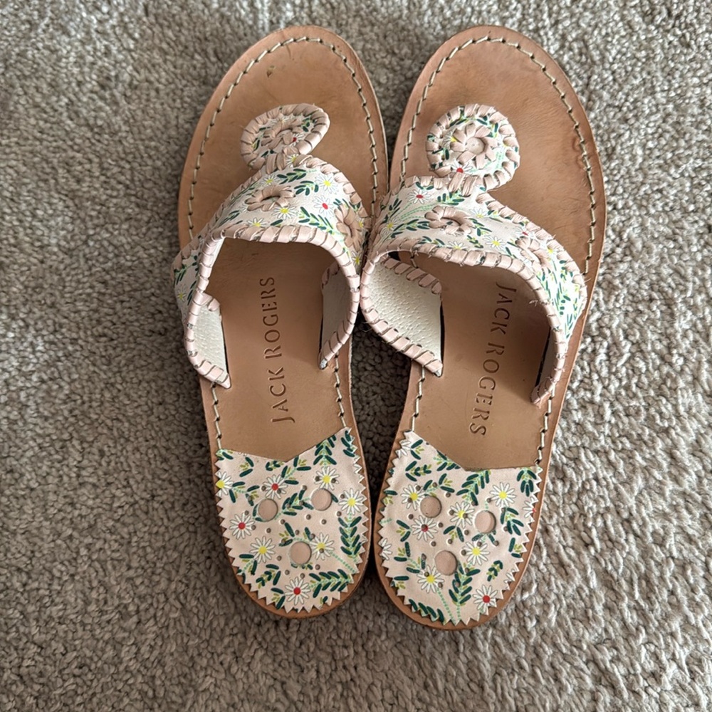 Jack Rogers Daisy Print Sandal size 8